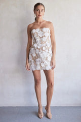 CHLOE FLORAL APPLIQUÉS HAND EMBROIDERY WHITE MINI DRESS