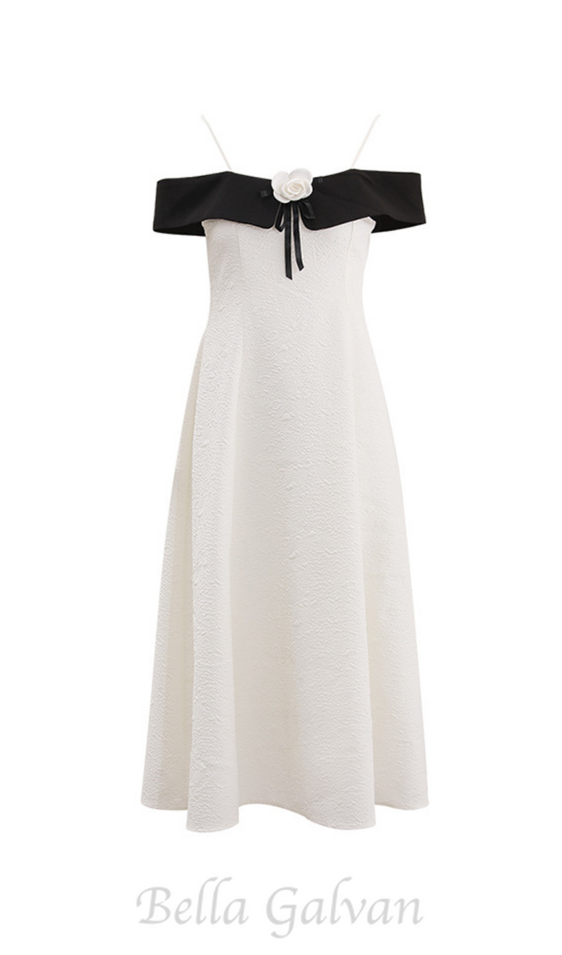 ATALANTA TEXTURED PLEATED SUSPENDER DRESS IN WHITE