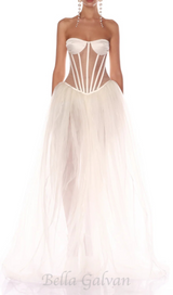 ODILE STRAPLESS GOWN IN WHITE