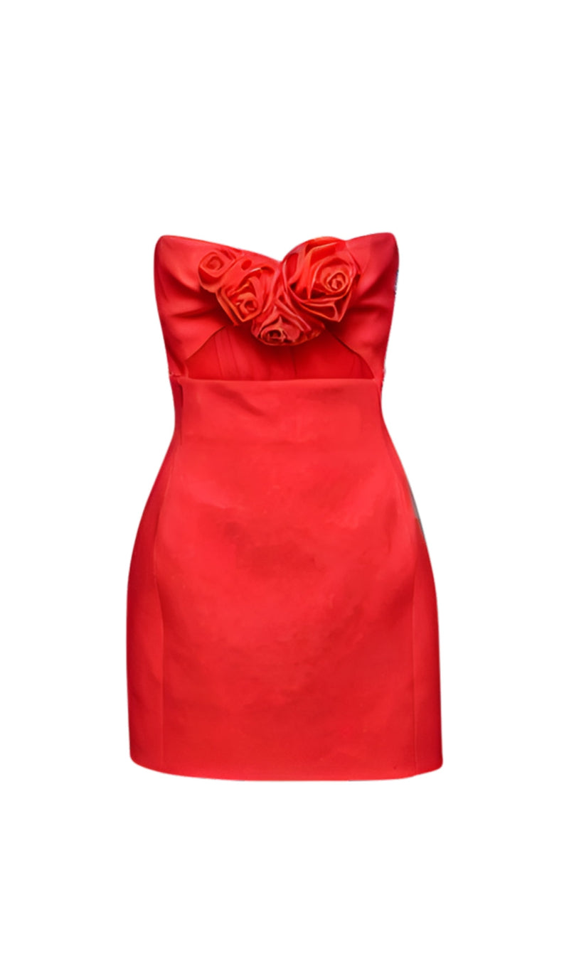 STRAPLESS CUTOUT MINI DRESS IN RED