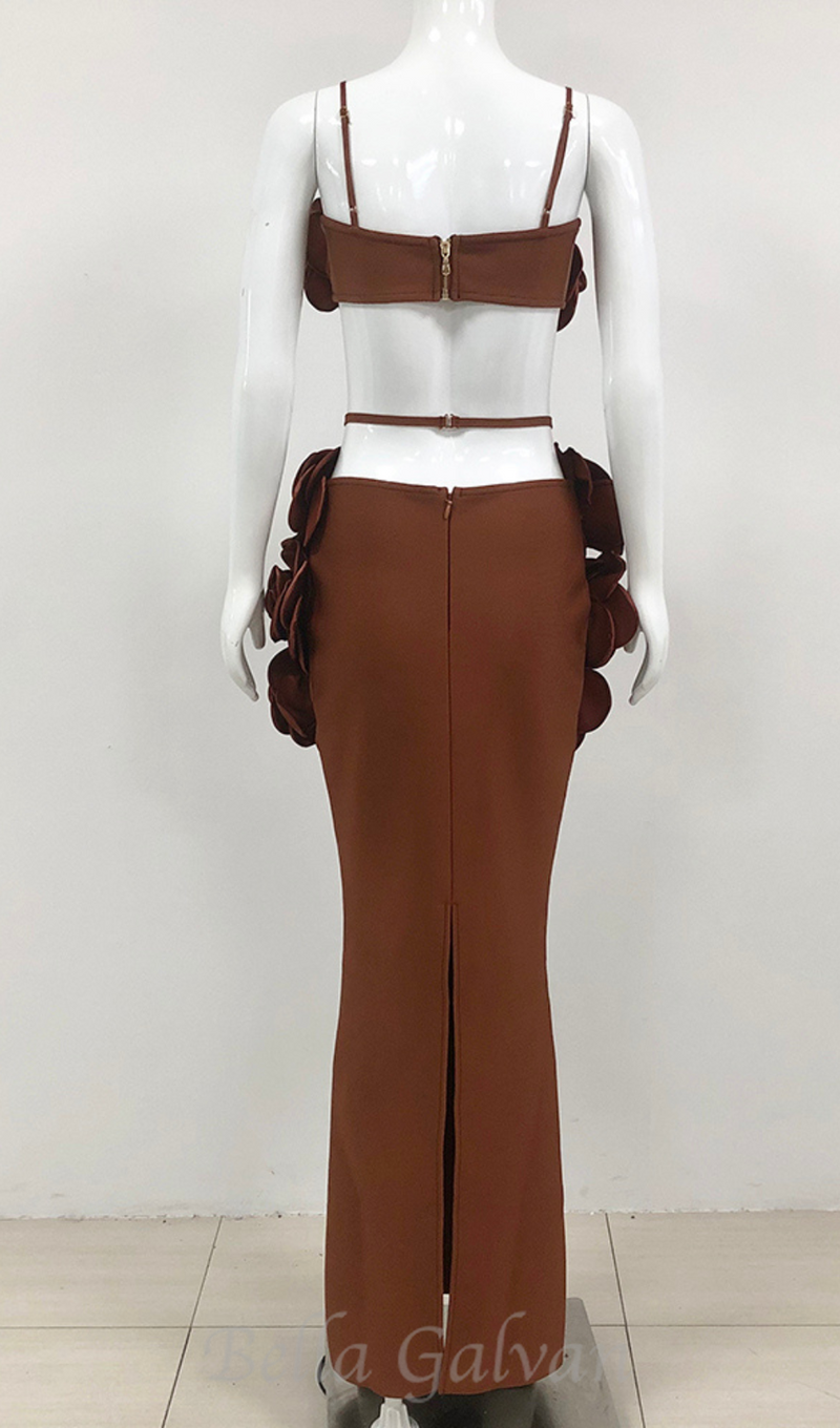 Long skirt with shop crop top 3d