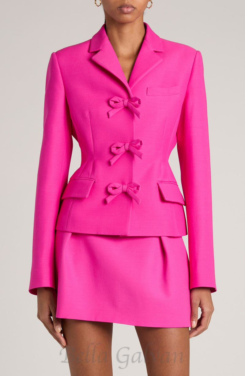 YURI BOW DETAIL CREPE COUTURE BLAZER IN PINK