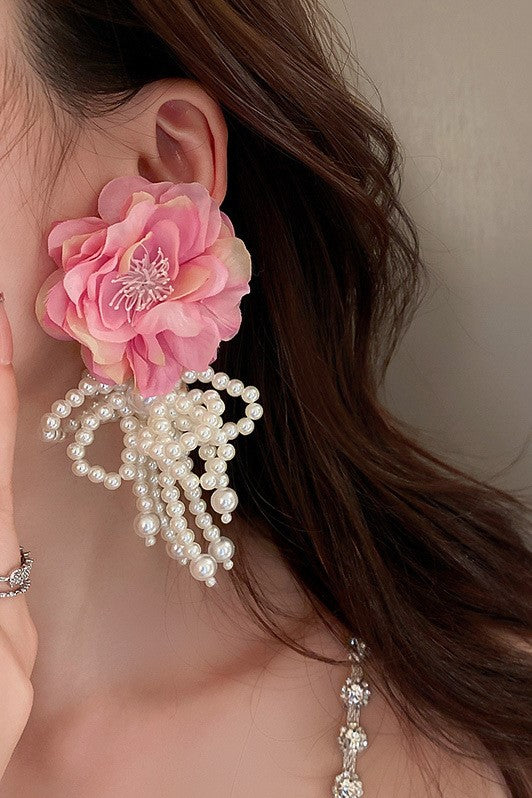 Lydia Floral Pearl Earrings