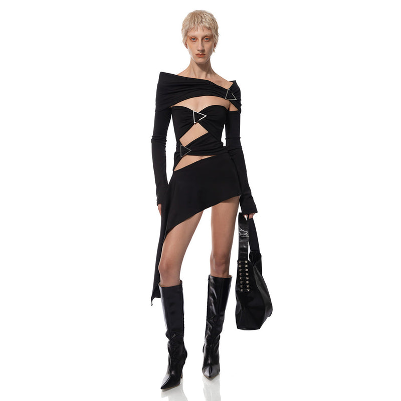 SARAH BLACK ARROW EMBELLISHED OFF-SHOULDER BANDAGE MINI DRESS