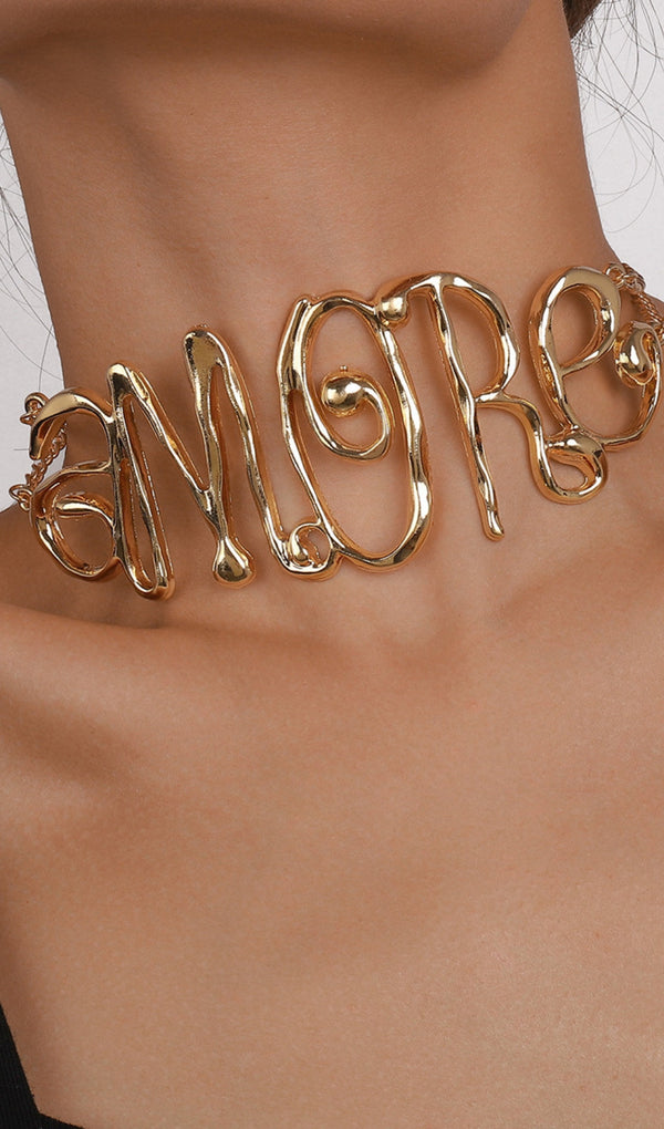 GOLD EXAGGERATED LETTER CHOKER
