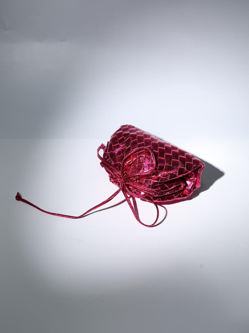 CINDY WOVEN DRAWSTRING CLUTCH IN HOT PINK