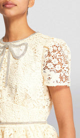 LACE BOW MINI DRESS IN WHITE